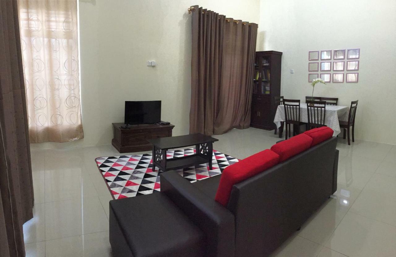 Atiqah Homestay Temerloh Extérieur photo